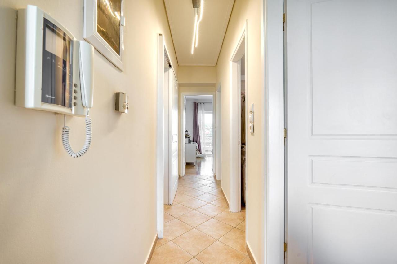 Sea & Mountain Apartment Close To Port And City Lávrion Exterior foto