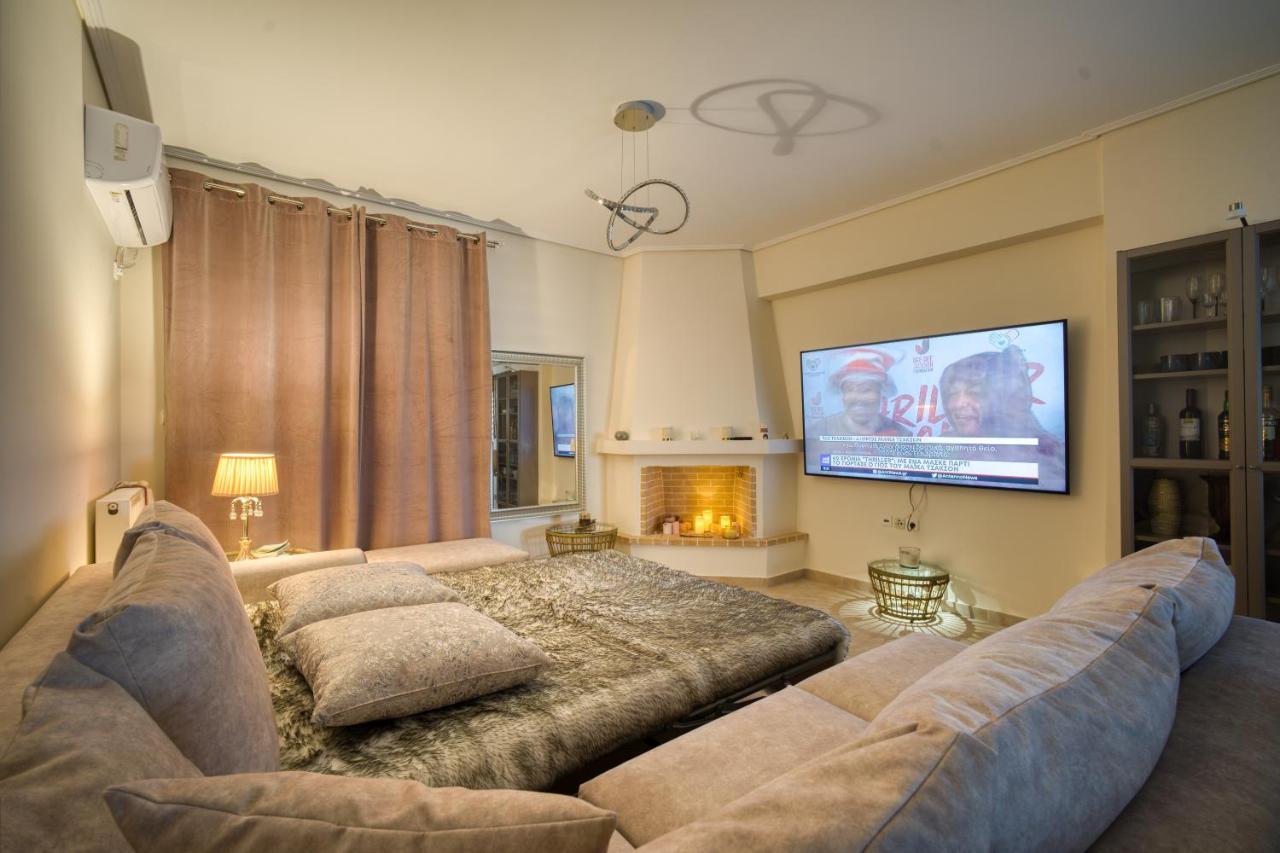 Sea & Mountain Apartment Close To Port And City Lávrion Exterior foto