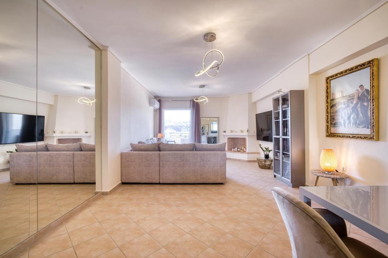 Sea & Mountain Apartment Close To Port And City Lávrion Exterior foto