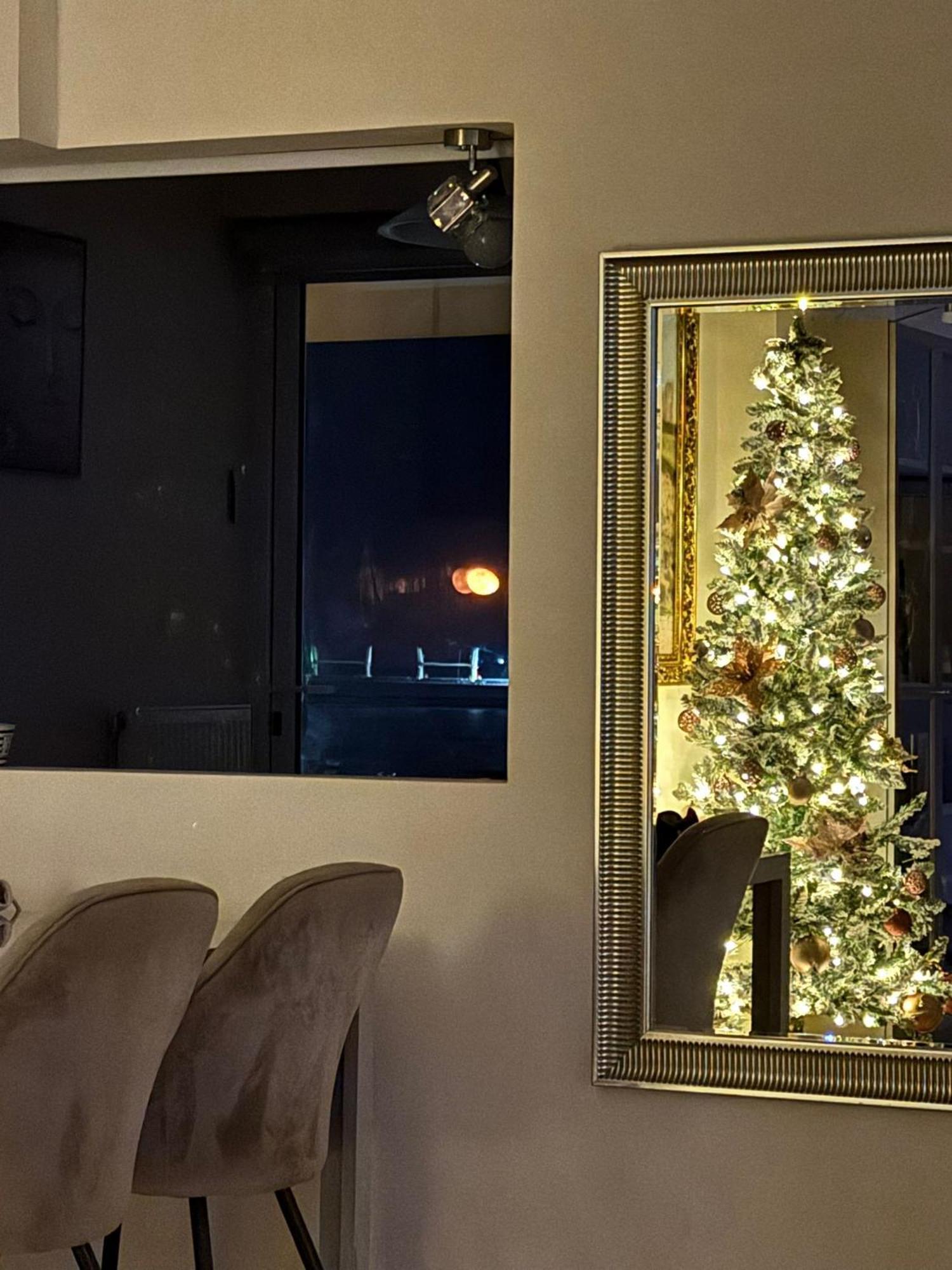 Sea & Mountain Apartment Close To Port And City Lávrion Exterior foto